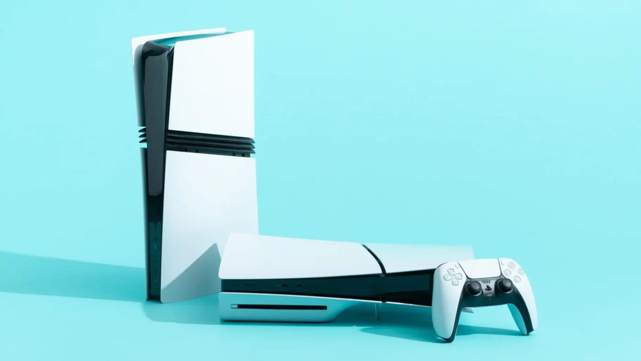 PlayStation 5 (PS5) κονσόλα και DualSense controller – η πιο επιτυχημένη γενιά Sony